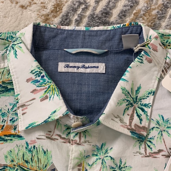 NWT Tommy Bahama Bahama Village Camp Shirt - Continental - Picture 7 of 8